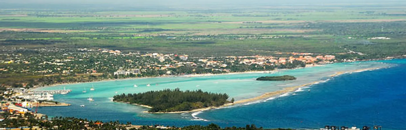 Bahía de Boca Chica desde arriba